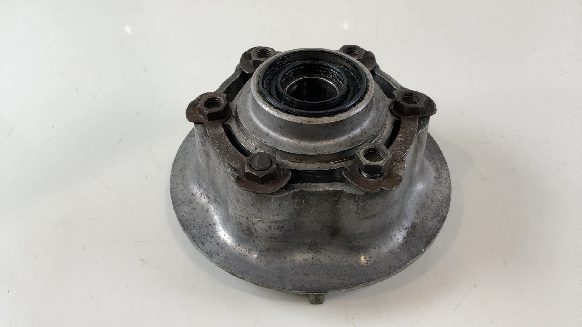 Suzuki GSX 400 F GSX400F 400cc Rear Sprocket Carrier Hub 1981-83 OEM 64611-31003 - Image 4