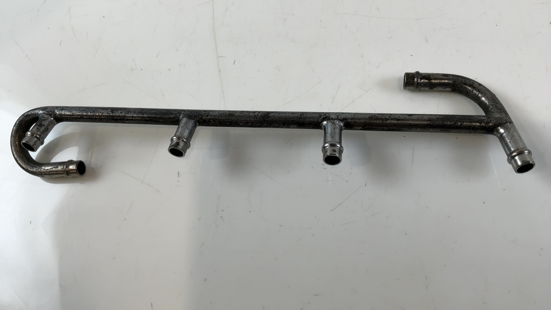 Kawasaki Z1100ST KZT10A 1100cc Carb Fuel Rail Pipe Line 1981-1983 OEM 31064-1002 - Image 4