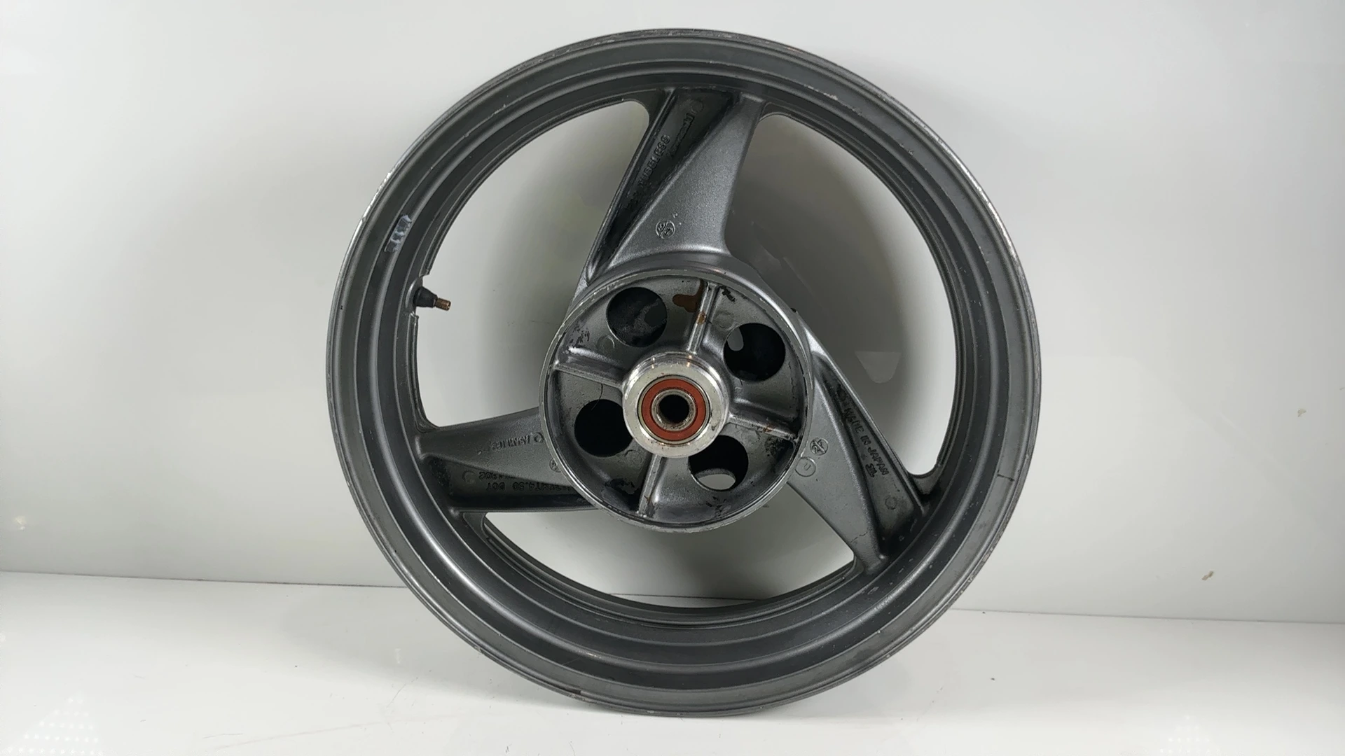 Kawasaki Ninja ZX6 ZX600E 600cc Rear Wheel Rim 1993-2002 OEM 41073-1521-GE - Image 2