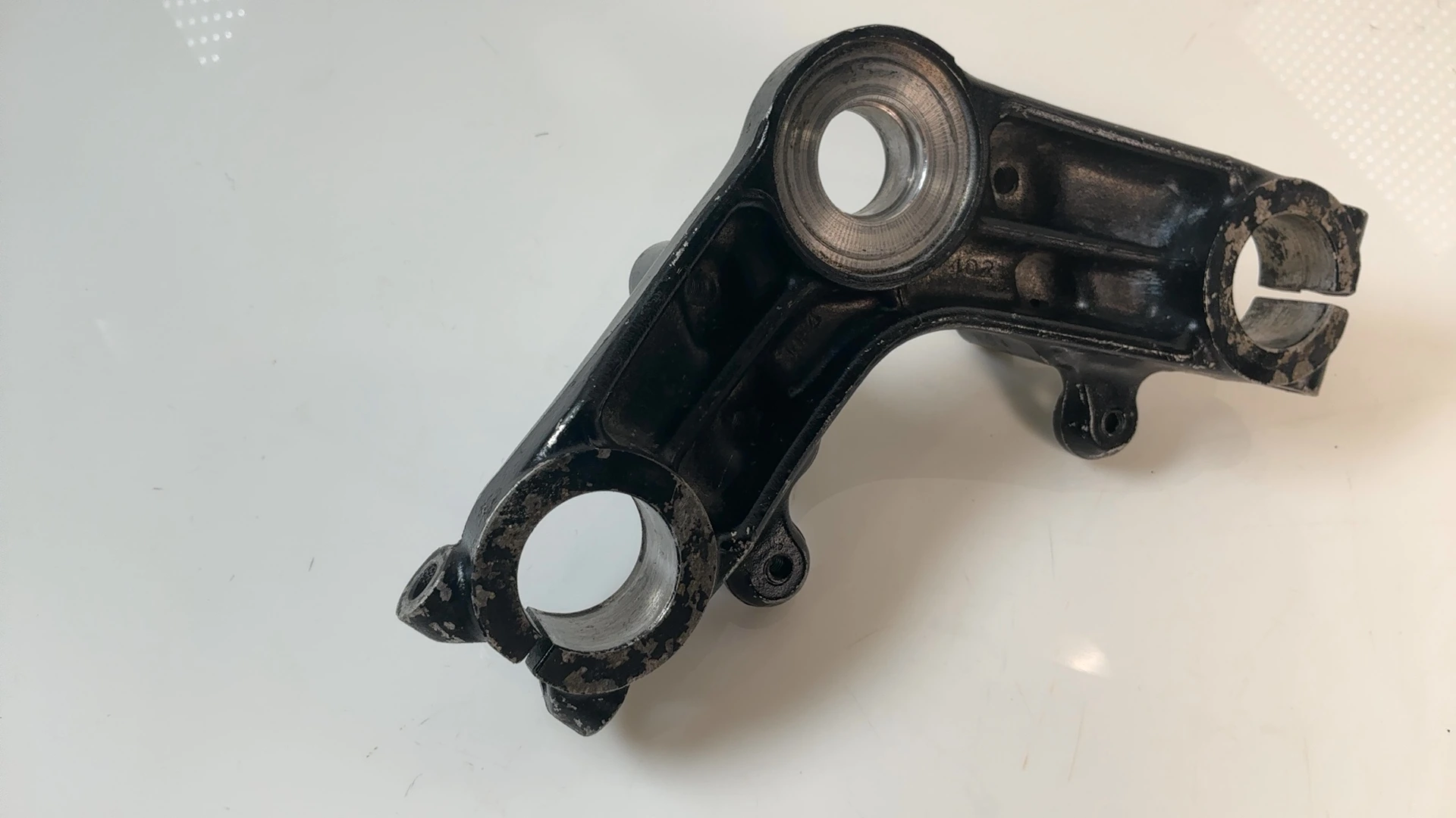 Honda Nighthawk CB250 250cc Triple Tree Fork Bridge 1991-2008 OEM 53231-KBG-000 - Image 3