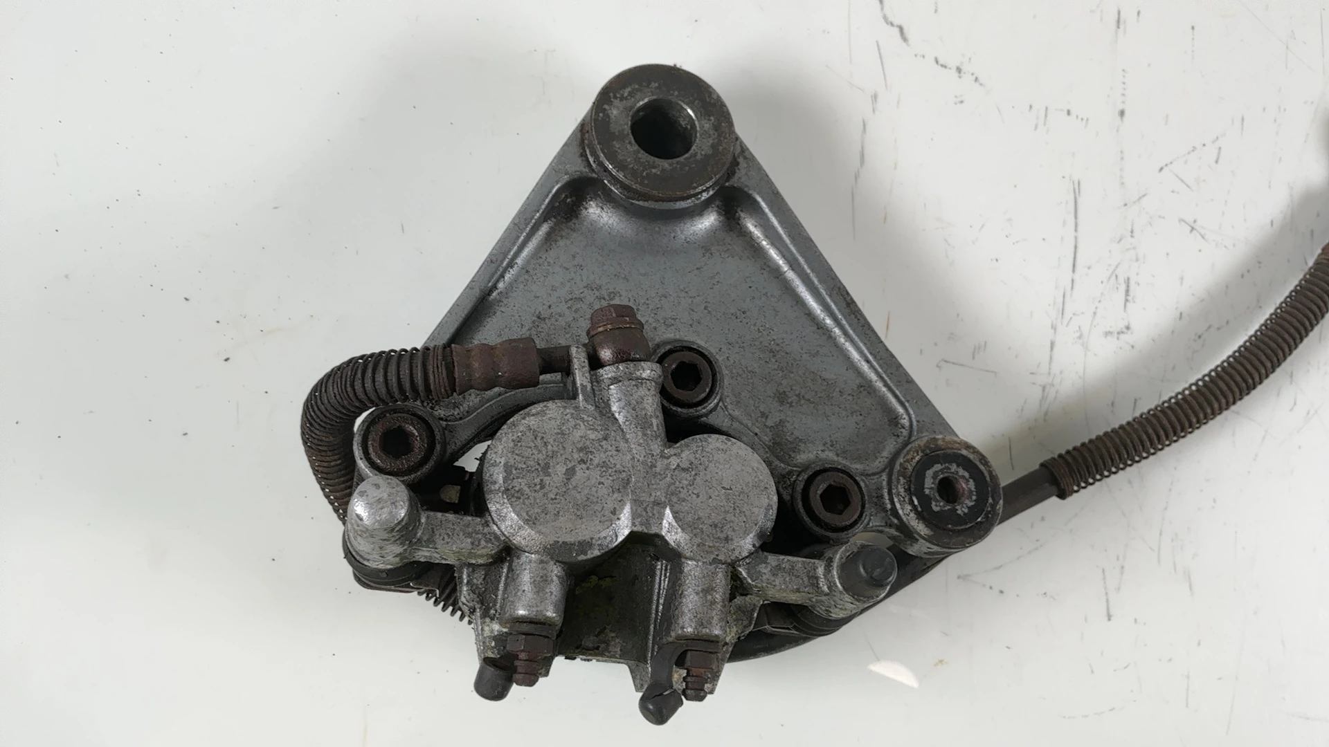 Kawasaki ZZR600 ZX600D 600cc Rear Brake Caliper 1990-1992 OEM 43041-1934-FE - Image 8