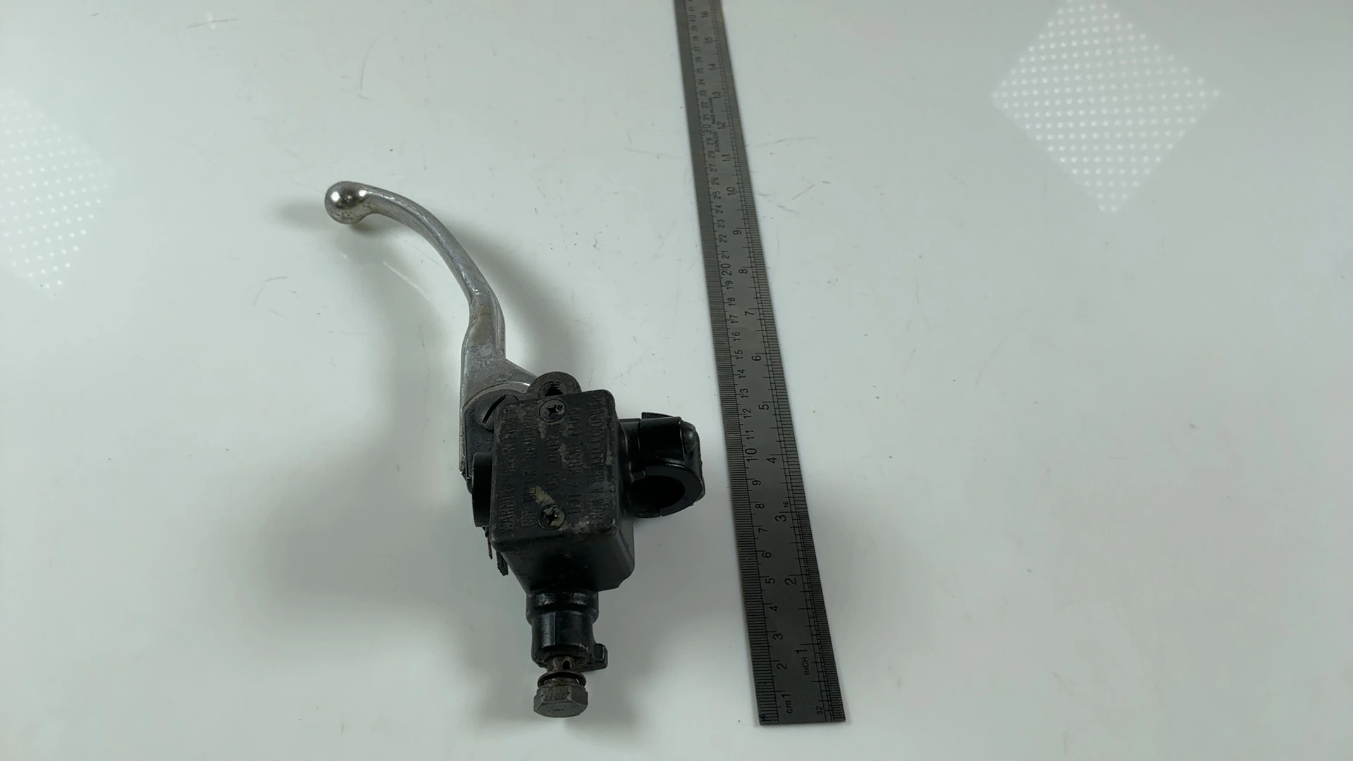 Piaggio NRG 50 CC Front Brake Master Cylinder 1994-2020 OEM CM064304 - Image 3