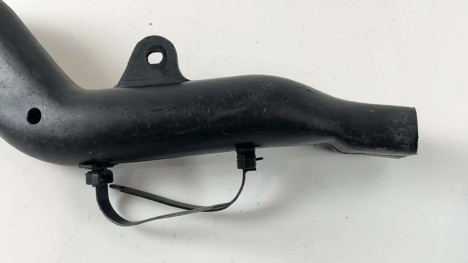 Suzuki GSXR 1100W GSXR1100 1100cc Left Air Intake Duct 1993-1998 OEM 94452-46E20 - Image 5