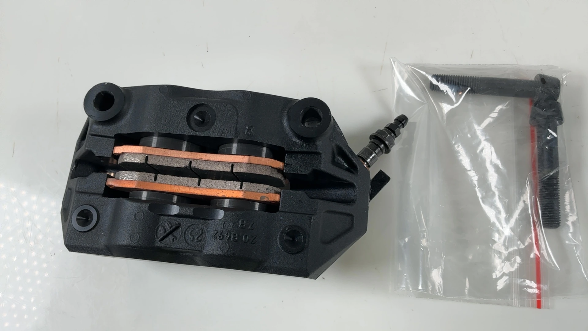 Aprilia RS Tuono 660 M4.32 660cc Front Right Brake Caliper 2021-26 OEM 2B006451 - Image 2