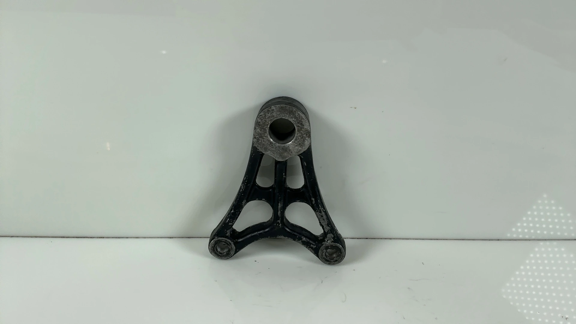 Suzuki Katana GSX600F 600CC Rear Brake Caliper Bracket 1988-1997 OEM 69721-43400 - Image 2