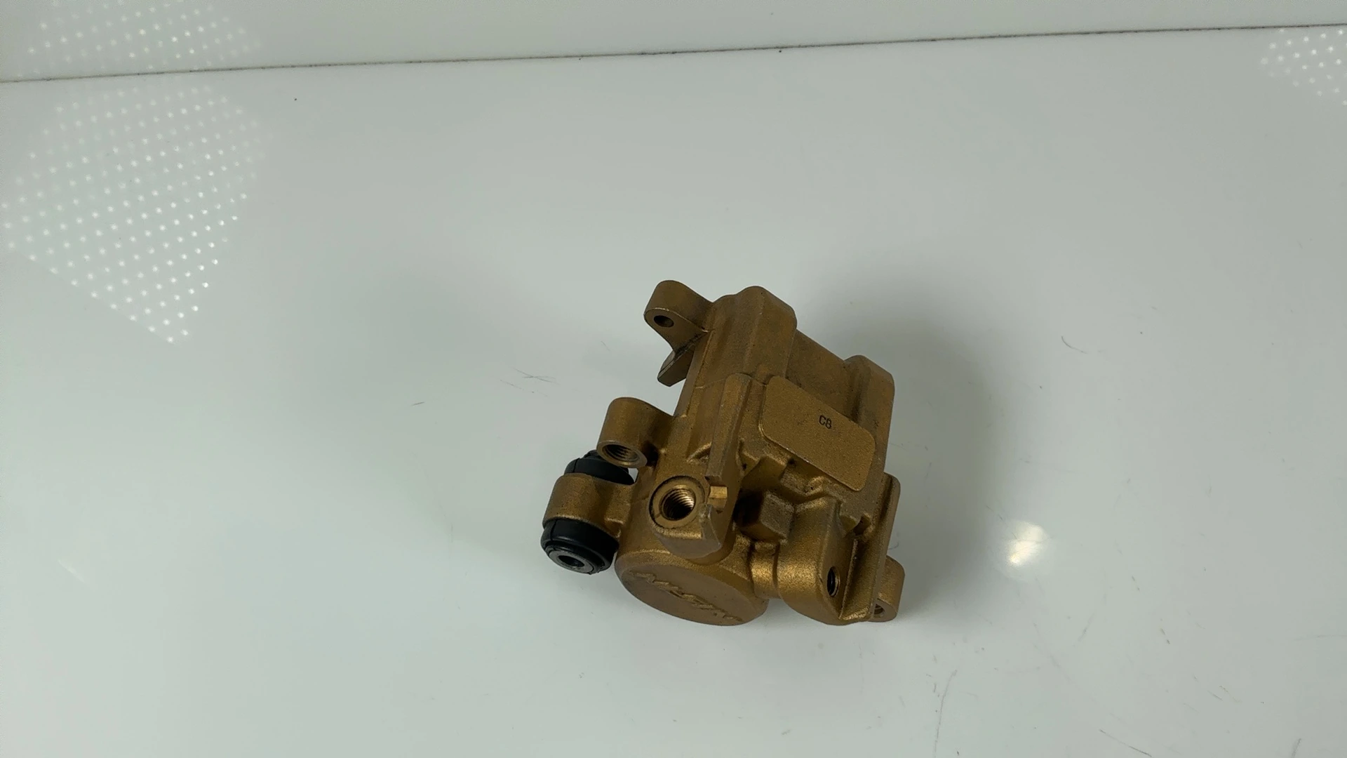 Honda CBR954RR SC50 954cc Rear Brake Caliper 2002 2003 OEM 43150-MCJ-751 - Image 2