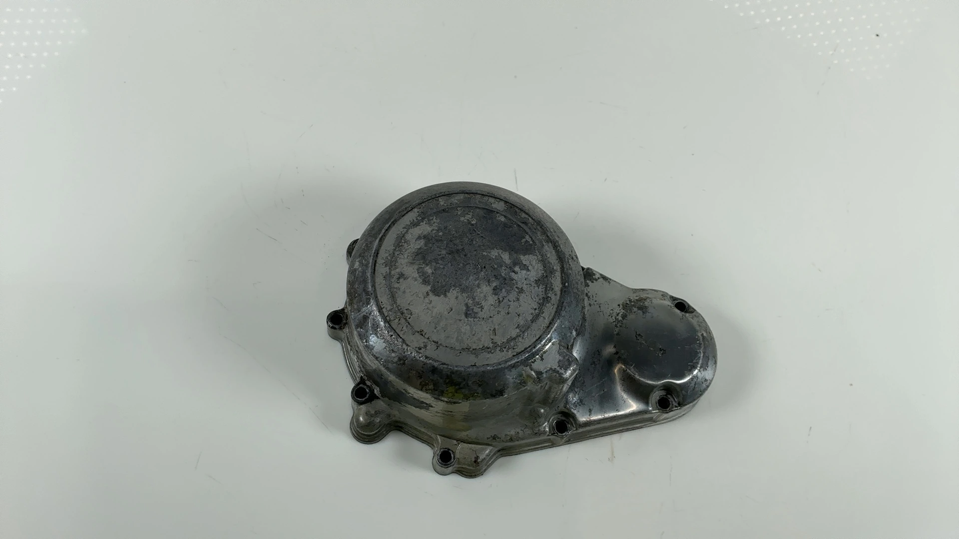 Suzuki GS550 GS750 550cc 750cc Generator Stator Cover 1976 1977 OEM 11351-45001 - Image 1